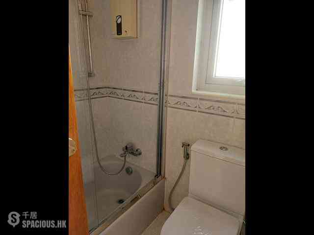 Ap Lei Chau - South Horizons Phase 2 Yee Ngar Court (Block 9) 10