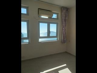 Ap Lei Chau - South Horizons Phase 2 Yee Ngar Court (Block 9) 11