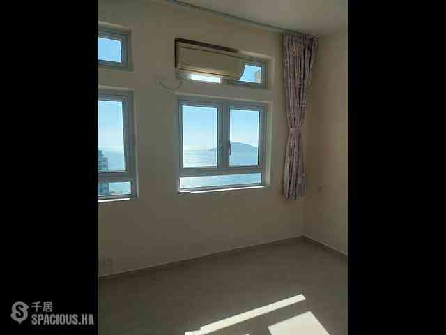 Ap Lei Chau - South Horizons Phase 2 Yee Ngar Court (Block 9) 11