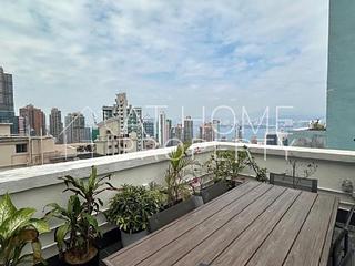 Soho - Golden Valley Mansion 02