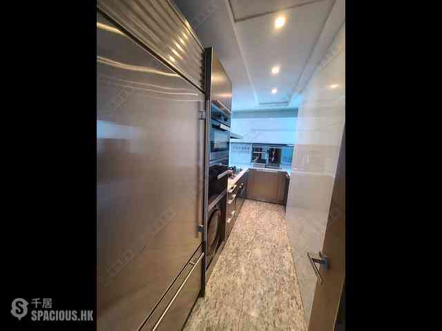West Kowloon - The Cullinan (Tower 20 Zone 1 Diamond Sky) 03