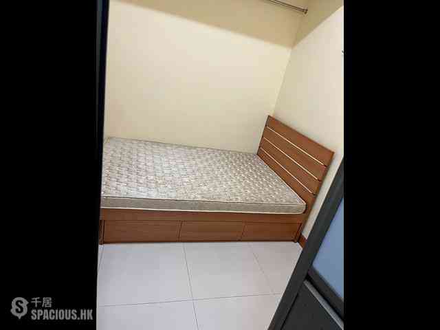 Causeway Bay - Lockhart House 04