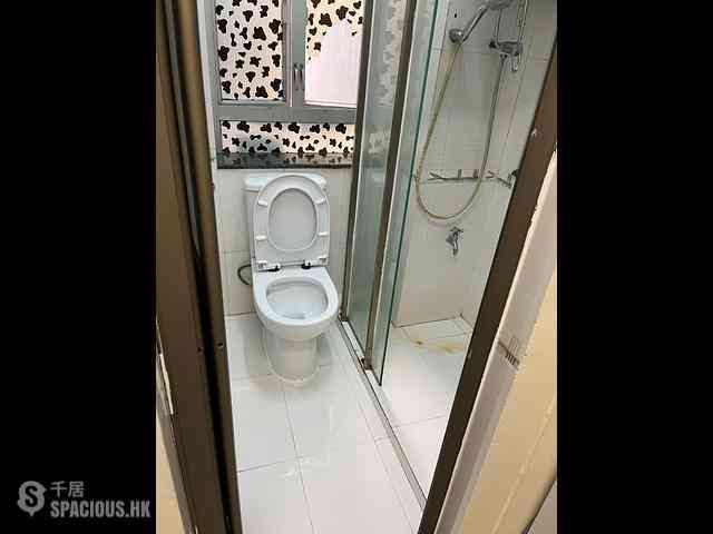 Causeway Bay - Lockhart House 07