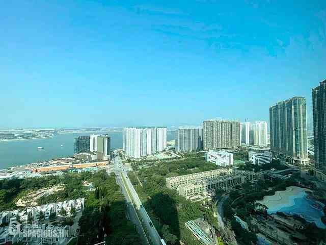 Tung Chung - Coastal Skyline Phase 1 Block 1 01