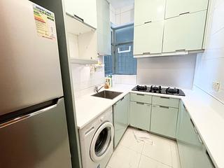 Tung Chung - Coastal Skyline Phase 1 Block 1 10