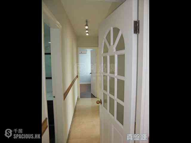Quarry Bay - Kornhill Block M 04