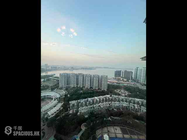Tung Chung - Coastal Skyline Phase 1 Block 5 05