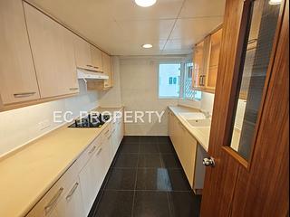 Braemar Hill - Pacific Palisades Phase 2 Block 12 06