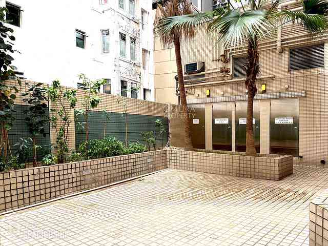 Wan Chai - Po Chi Court 25