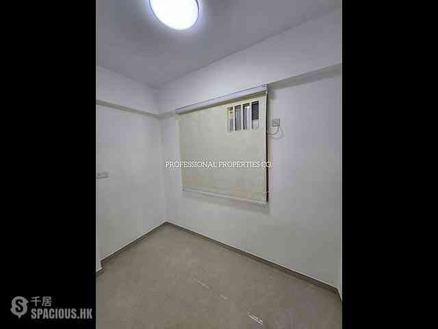 Soho - Cheong Ngar Court 01