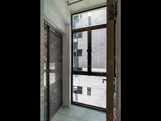 Mid Levels West - Chong Yuen 13