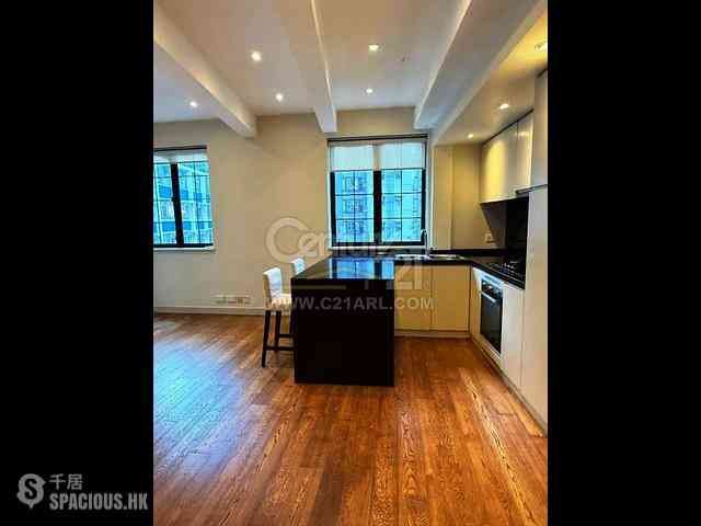 Soho - 33-35, Bridges Street 02