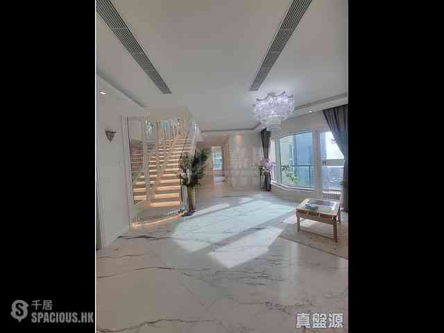 West Kowloon - The Waterfront Phase 2 Block 6 03