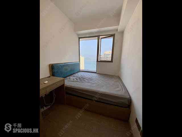 Pak Shek Kok - The Horizon Court C Tower 1 02
