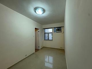Sai Ying Pun - Yue Sun Mansion Block 2 02