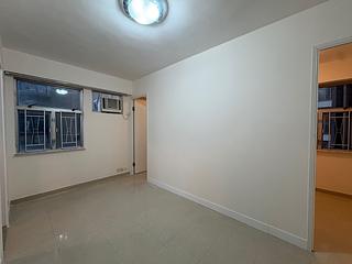 Sai Ying Pun - Yue Sun Mansion Block 2 04