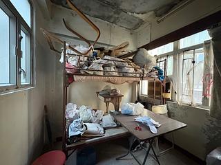 Sai Ying Pun - 10-12, Eastern Street 06