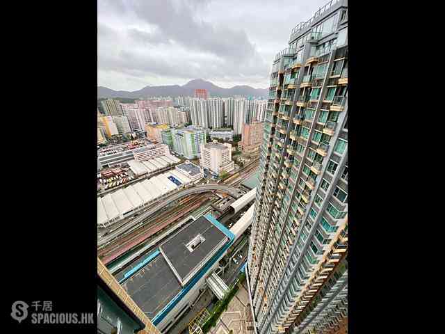 Tuen Mun - Century Gateway Phase 2 Block 6 15