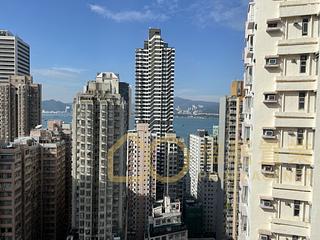 Sai Ying Pun - King Ming Mansion 02