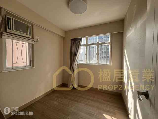Sai Ying Pun - King Ming Mansion 10