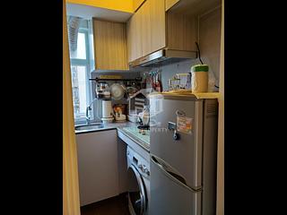 Sheung Wan - Kam Ho Mansion 06