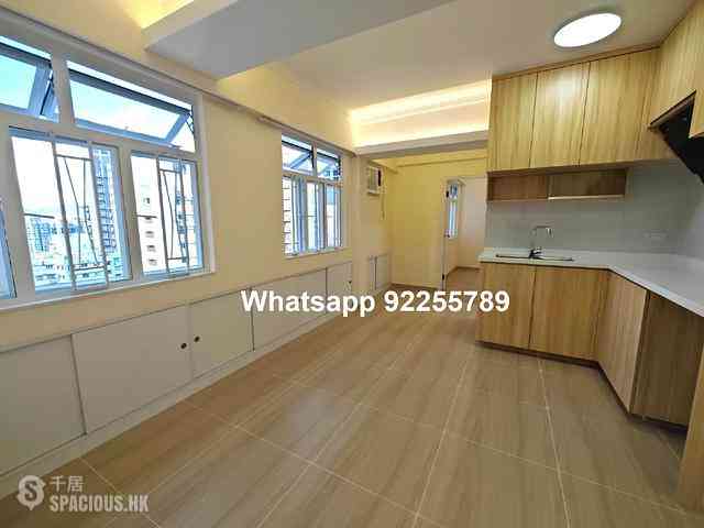 Sai Ying Pun - Hing Hon Building 01