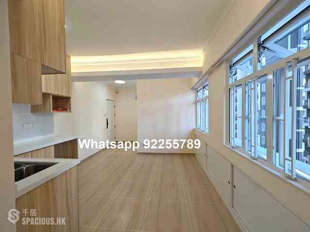 Sai Ying Pun - Hing Hon Building 02