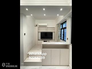 Sai Ying Pun - Yen Shun Mansion 02