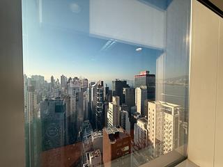 上环 - Cosco Tower 09