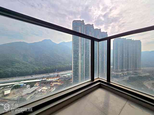 Tung Chung - The Visionary 03
