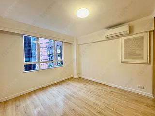 Wan Chai - Phoenix Court Block 5 05