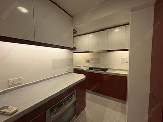 Wan Chai - Phoenix Court Block 5 08