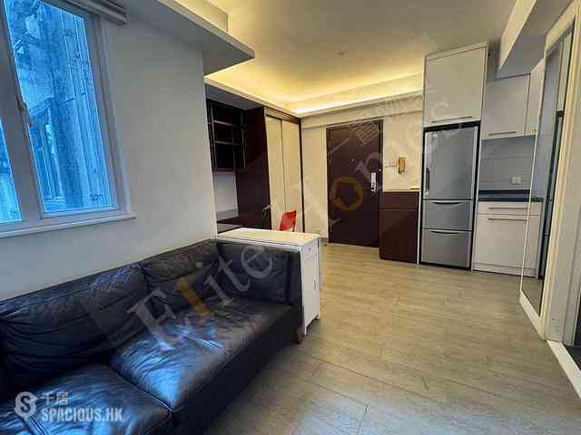 Mid Levels Central - Jadestone Court 01