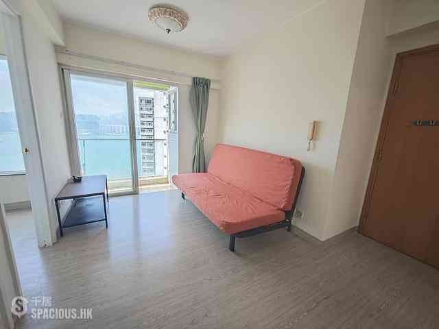 North Point - The Harbourside 02