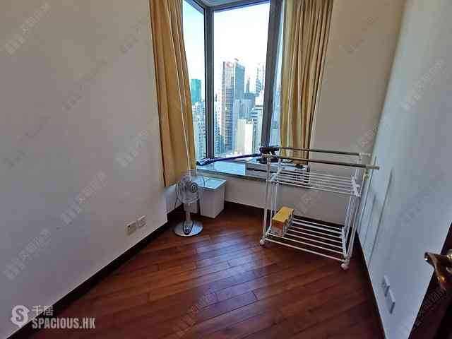 Wan Chai - The Avenue Phase 2 Block 1 08