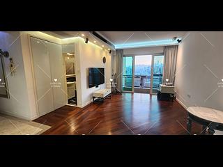 Beacon Hill - The Palace 04