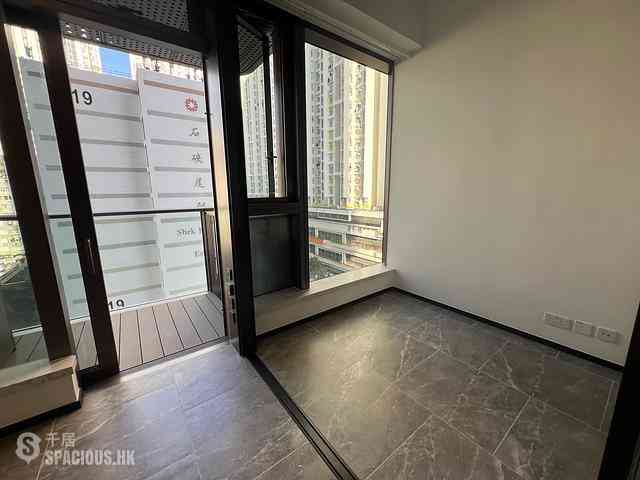 Cheung Sha Wan - Belgravia Place Phase 1 Tower 1A 01
