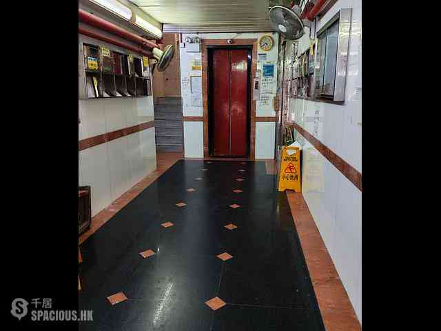 Sham Shui Po - Chak Kwan House 03