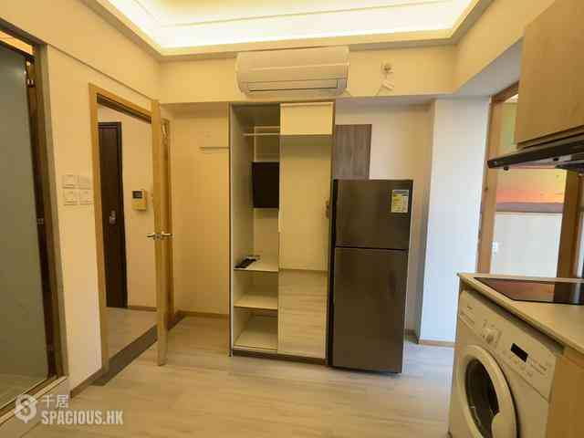 Tsim Sha Tsui - Ocean View Court 10
