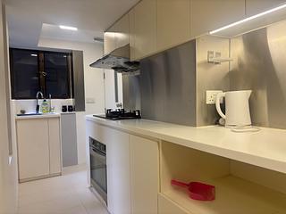Tsim Sha Tsui - Yiu Pont House 06