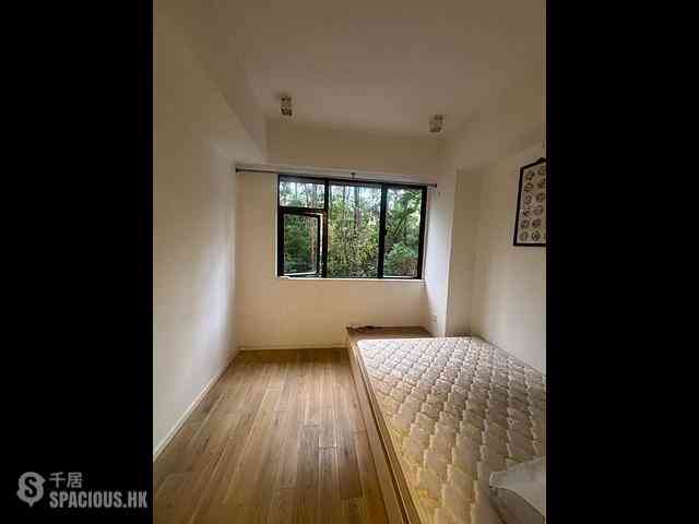 Tsim Sha Tsui - Yiu Pont House 11