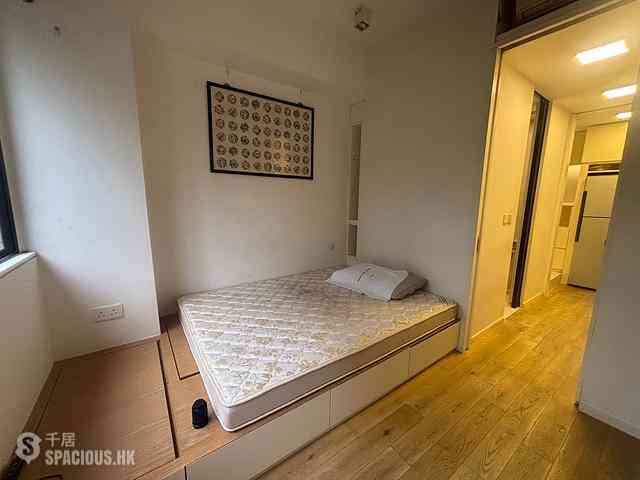 Tsim Sha Tsui - Yiu Pont House 13