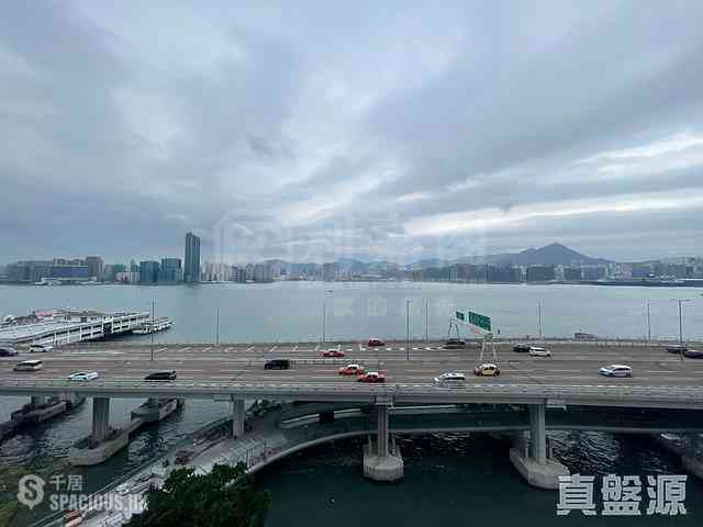 North Point - Victoria Harbour Phase 1B Tower 1 04