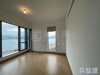 North Point - Victoria Harbour Phase 1B Tower 1 05