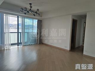 North Point - Victoria Harbour Phase 1B Tower 1 08