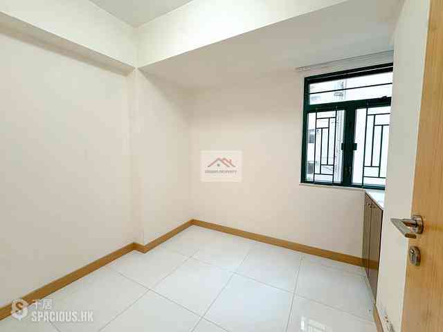 Happy Valley - Tsui Man Court 04