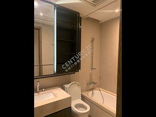 Clear Water Bay - Mount Pavilia Block 3 08