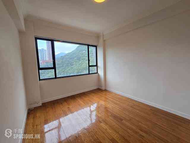 Repulse Bay - Ridge Court Block A-B 04