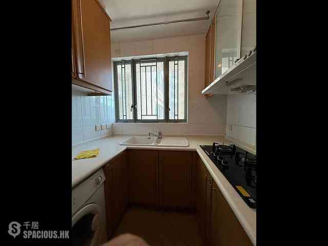 Tiu Keng Leng - Ocean Shores Phase 1 Block 5 06