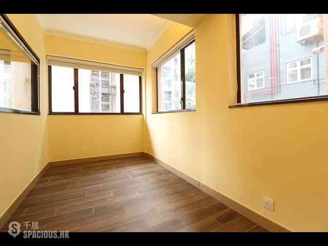 Soho - 14, Shelley Street 03